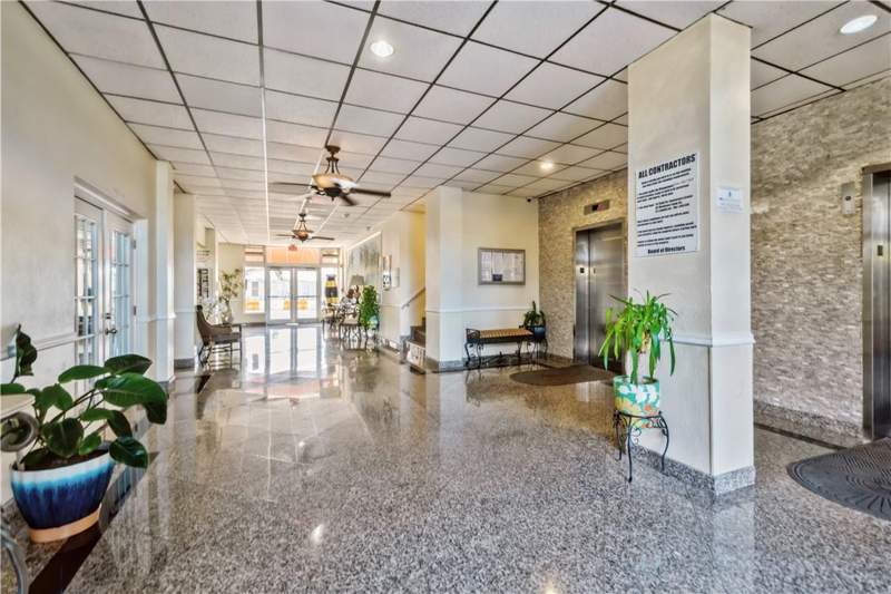 1 bedroom Condominium at 200 S Birch Road #612, Leisure Beach Condominium, Fort Lauderdale — photo 3