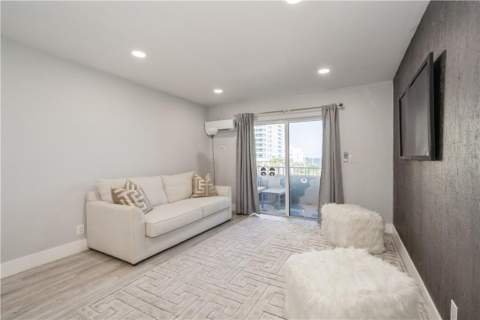 200 S Birch Road #612, Fort Lauderdale FL - photo 6 of 32