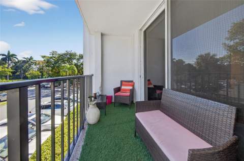 1800 N Andrews Avenue #2f, Fort Lauderdale FL - photo 18 of 28