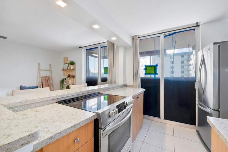 2 bedroom Condominium at 1505 N Riverside Drive #1003, Intracoastal Tower, Pompano Beach — photo 5