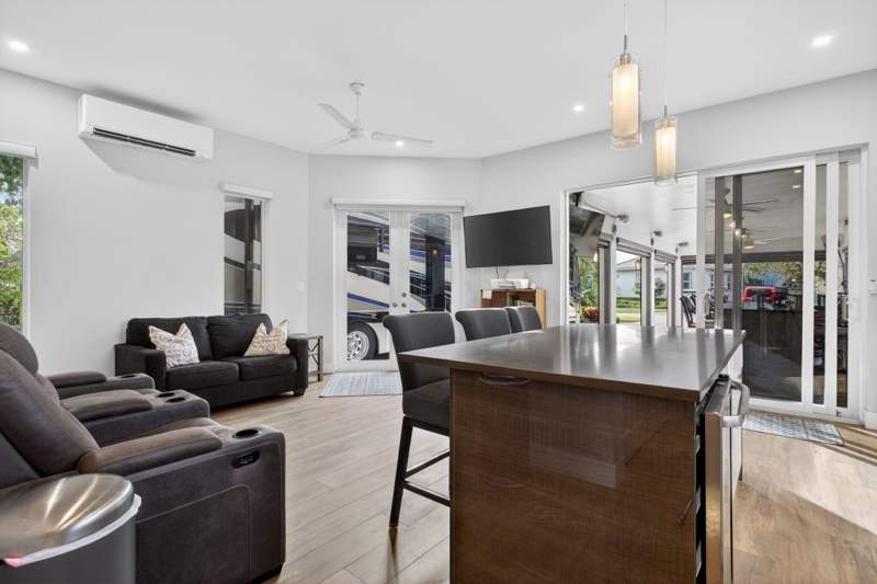 1 bedroom Condominium at 119 S Cortez Drive #119, Aztec Rv Resort, Margate — photo 4