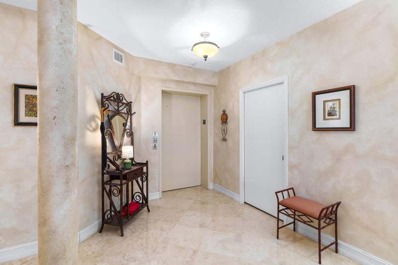 2 bedroom Condominium at 2051 SE 3rd Street #203, Ocean Plaza, Deerfield Beach — photo 5