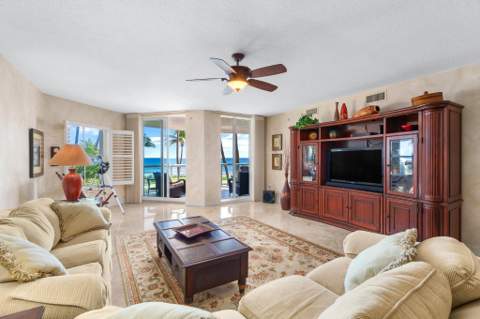 2051 SE 3rd Street #203, Deerfield Beach FL - photo 7 of 35