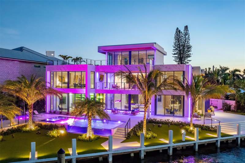 6 bedroom Single Family Residence at 1555 SE 14th Court, Sunset East Second Sec, Deerfield Beach — photo 5