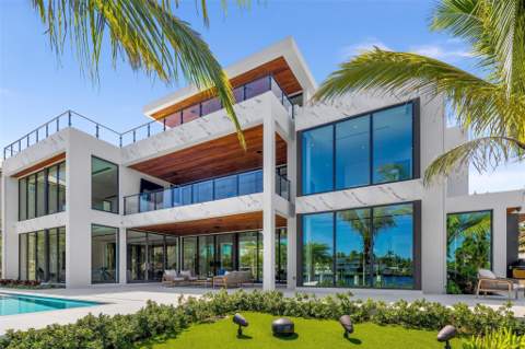 1555 SE 14th Court, Deerfield Beach FL - photo 7 of 91