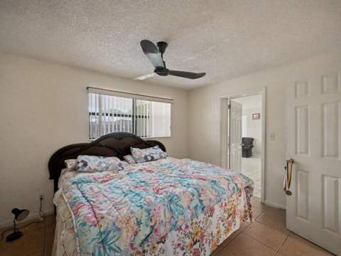 5043 Marcia Place, West Palm Beach FL - photo 11 of 21