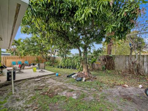 5043 Marcia Place, West Palm Beach FL - photo 18 of 21