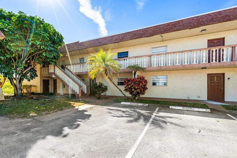 2 bedroom Condominium at 9280 SW 3rd Street #802, Sandalfoot Squire, Boca Raton — photo 2