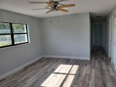2903 Avenue R, Fort Pierce FL - photo 6 of 15