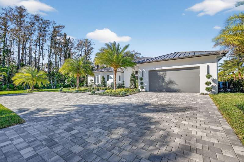 5 bedroom Single Family Residence at 6401 Park Lane, Heritage Farms, Lake Worth — photo 3