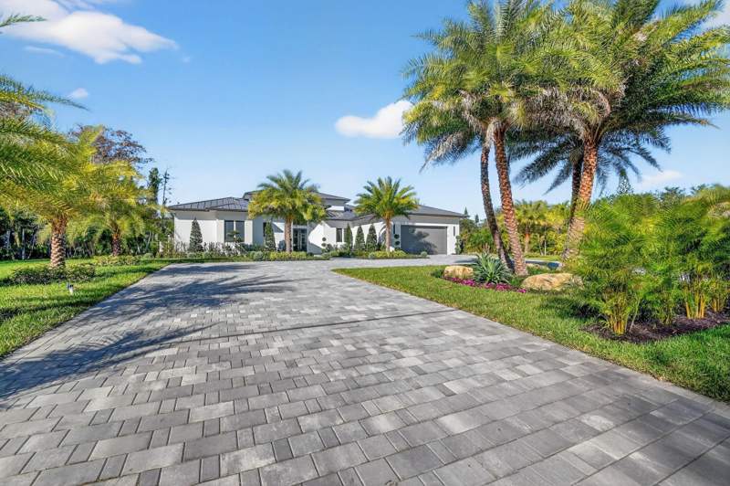 5 bedroom Single Family Residence at 6401 Park Lane, Heritage Farms, Lake Worth — photo 5
