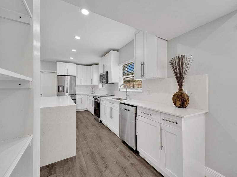 6 bedroom Single Family Residence at 3261 Aqua Vista Drive, Terra Mar Island Estates, Pompano Beach — photo 3