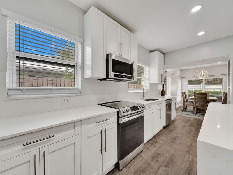 6 bedroom Single Family Residence at 3261 Aqua Vista Drive, Terra Mar Island Estates, Pompano Beach — photo 5