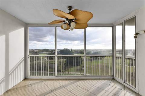 3050 N Palm Aire Drive #909, Pompano Beach FL - photo 15 of 22