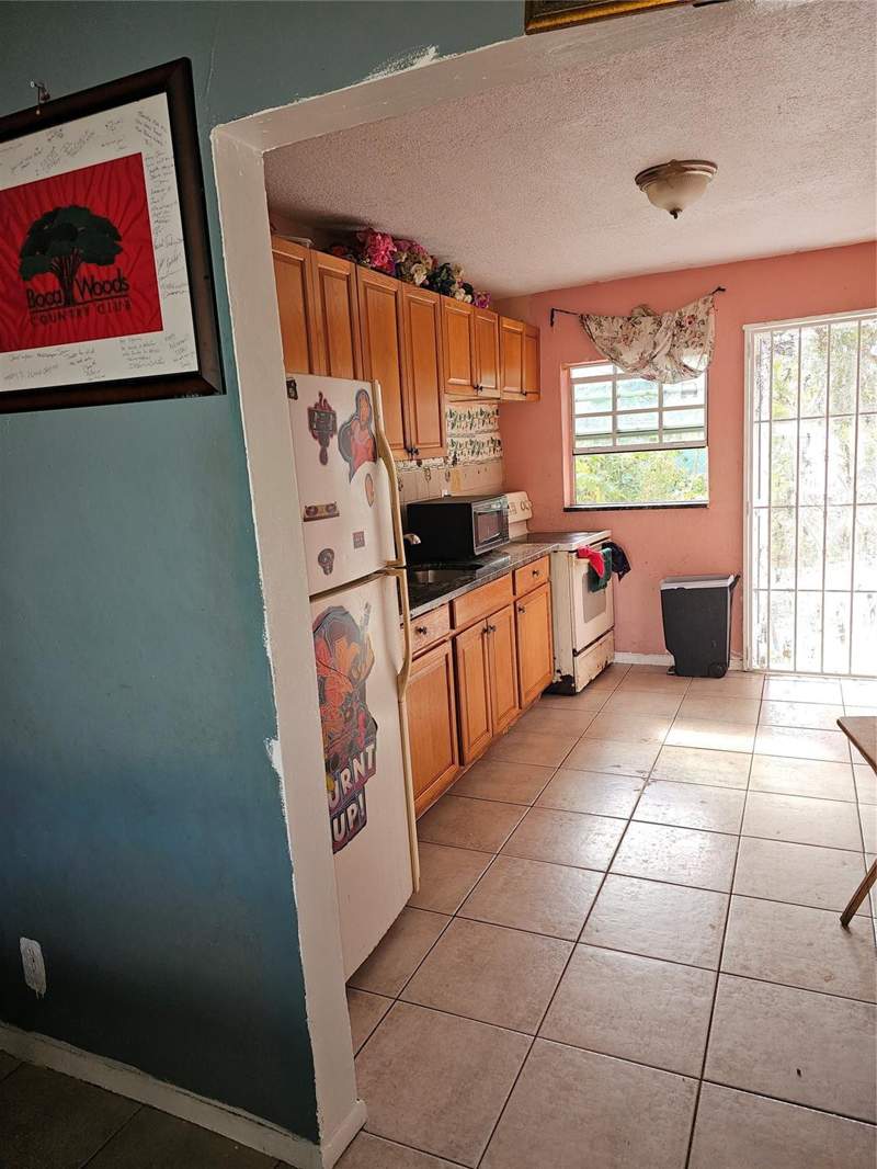 2 bedroom Single Family Residence at 2510 NW 6 Street, 33-48-42 E 60 Of W 210 Of, Pompano Beach — photo 5