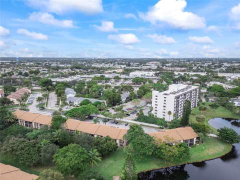 2289 SW 15th Street #132, Deerfield Beach FL - photo 17 of 27