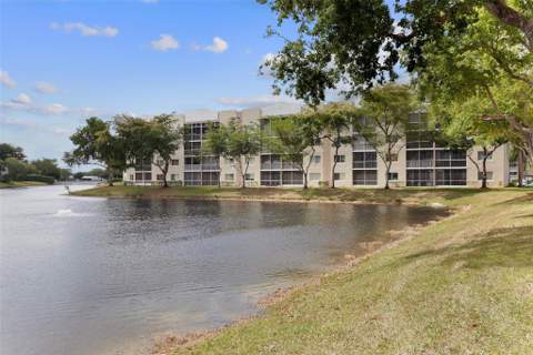 9551 Weldon Circle #404, Fort Lauderdale FL - photo 24 of 26