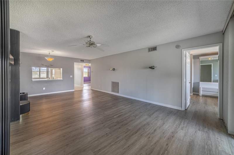 2 bedroom Condominium at 10315 NW 24th Place #407, Sunrise Lakes IV, Sunrise — photo 3