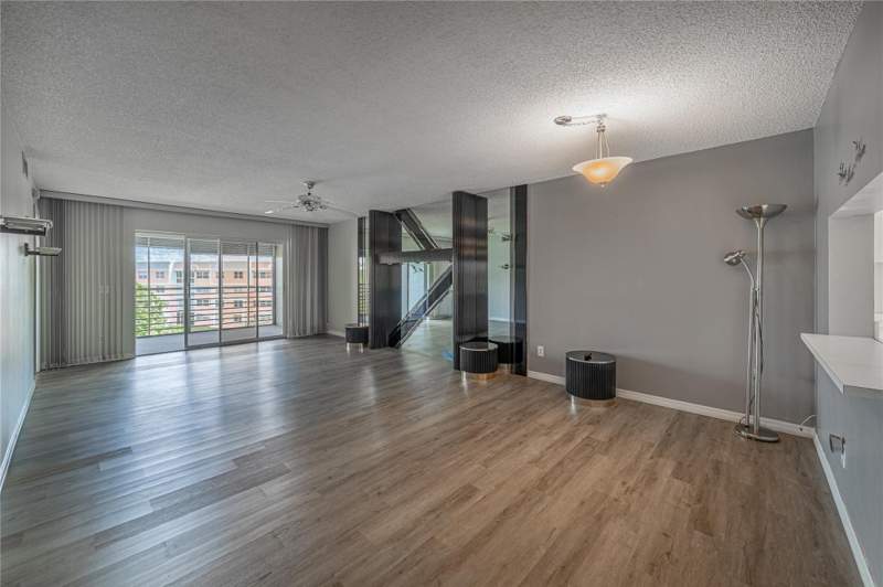 2 bedroom Condominium at 10315 NW 24th Place #407, Sunrise Lakes IV, Sunrise — photo 2