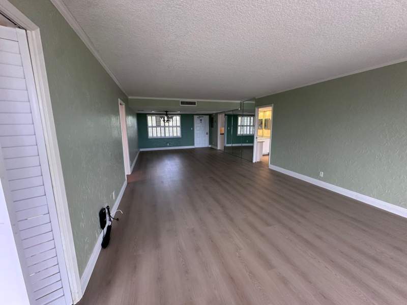 3 bedroom Condominium at 3850 Oaks Clubhouse Drive #403, Palmaire, Pompano Beach — photo 2