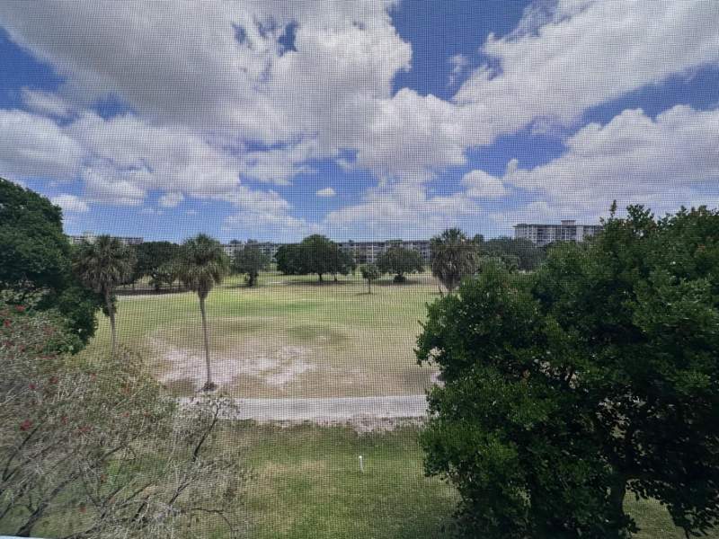 3 bedroom Condominium at 3850 Oaks Clubhouse Drive #403, Palmaire, Pompano Beach — photo 3