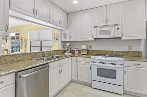 21827 Arriba Real #L, Boca Raton FL - photo 16 of 43