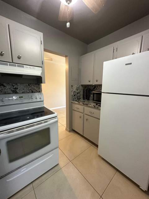 350 S Cypress Road #522, Pompano Beach FL - photo 17 of 23