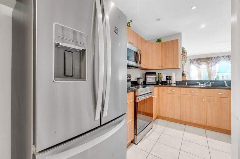 3 bedroom Townhouse at 3611 NW 122nd Terrace #3611, Twin Fountains, Sunrise — photo 2