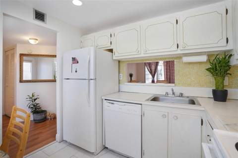 2650 NW 49th Avenue #320, Lauderdale Lakes FL - photo 8 of 46