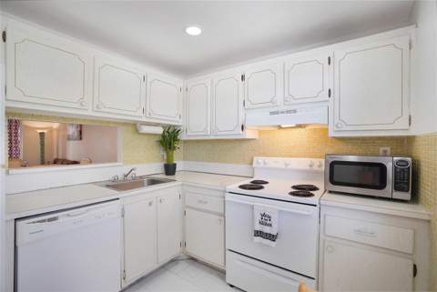 2650 NW 49th Avenue #320, Lauderdale Lakes FL - photo 9 of 46