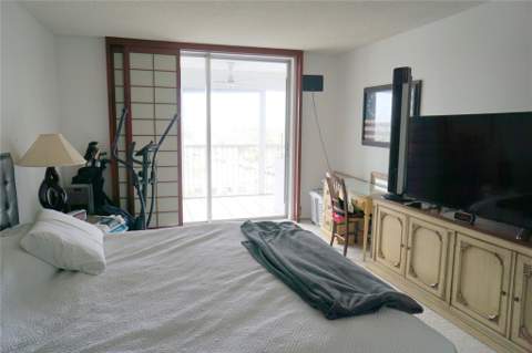 303 N Riverside Drive #Ph-4, Pompano Beach FL - photo 19 of 52