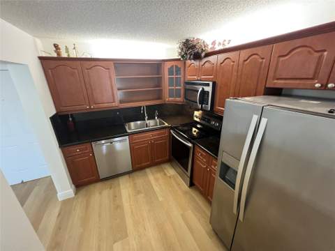9300 SW 8th Street #422, Boca Raton FL - photo 14 of 38