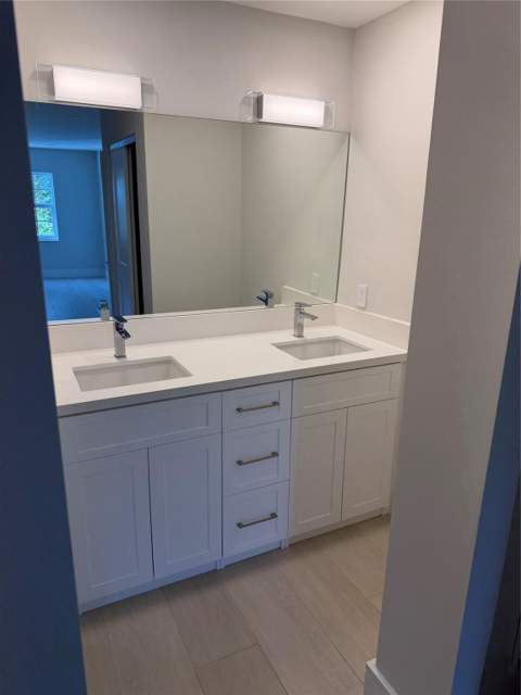 6347 Bay Club Drive, Fort Lauderdale FL - photo 10 of 23