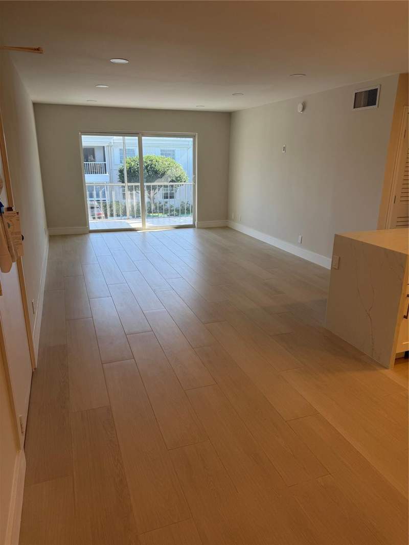 2 bedroom Condominium at 6347 Bay Club Drive, Bay Colony Club, Fort Lauderdale — photo 5