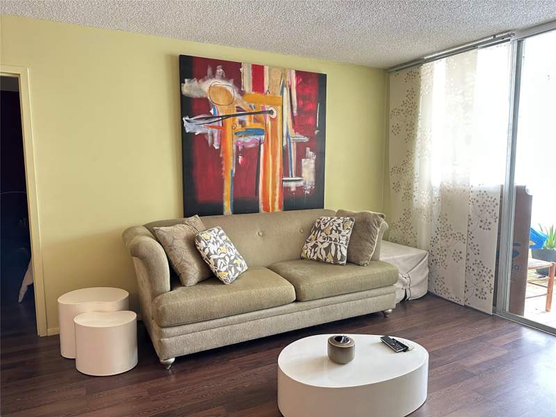 1 bedroom Condominium at 2998 NW 48th Terrace #327, Cypress Chase, Lauderdale Lakes — photo 4