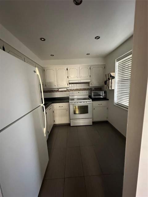 2998 NW 48th Terrace #327, Lauderdale Lakes FL - photo 8 of 28