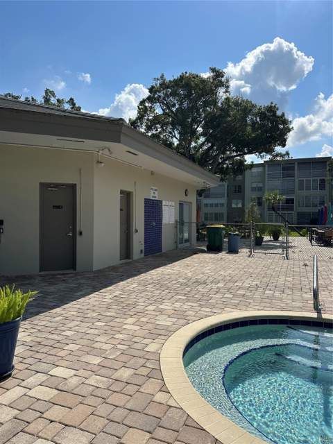 2998 NW 48th Terrace #327, Lauderdale Lakes FL - photo 20 of 28