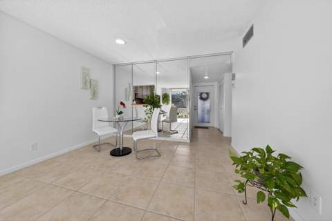 9281 Sunrise Lakes Boulevard #107, Sunrise FL - photo 6 of 18