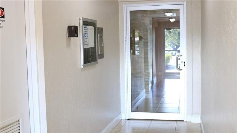 1 bedroom Condominium at 7300 NW 17th Street #202, Omega 4, Plantation — photo 2