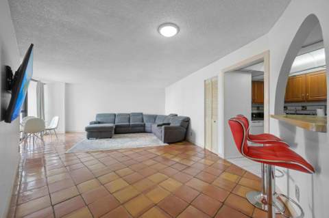 600 Parkview Drive #1111 (Ph11), Hallandale Beach FL - photo 7 of 26