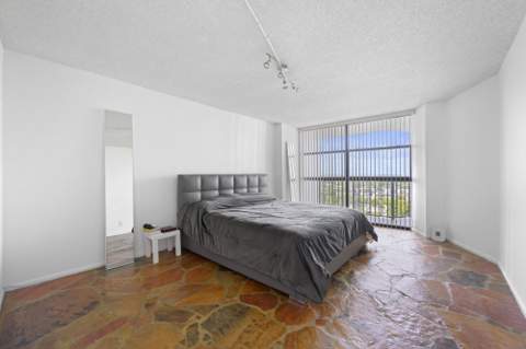 600 Parkview Drive #1111 (Ph11), Hallandale Beach FL - photo 14 of 26