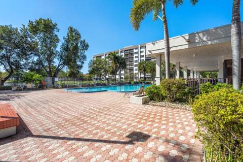 1244 S Military Trail #725, Deerfield Beach FL - photo 12 of 16