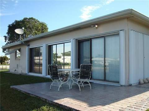 5809 NW 85th Avenue, Tamarac FL - photo 8 of 19
