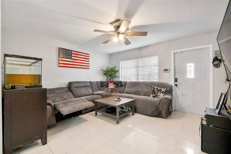 2 bedroom Single Family Residence at 6810 Merion Court, North Lauderdale Div B, North Lauderdale — photo 3