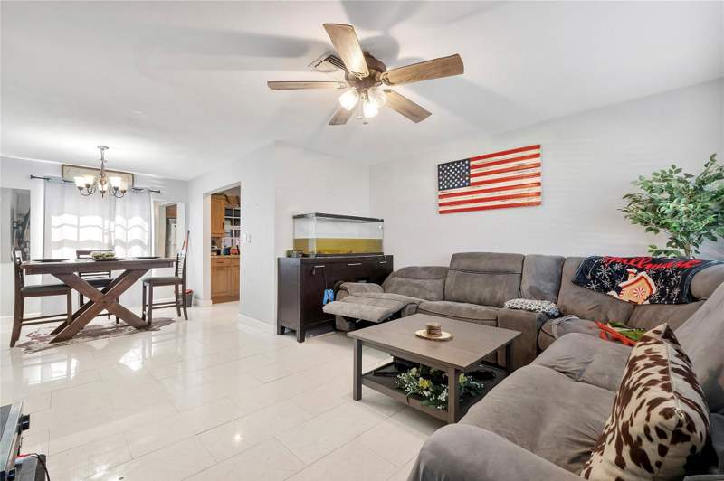 2 bedroom Single Family Residence at 6810 Merion Court, North Lauderdale Div B, North Lauderdale — photo 4