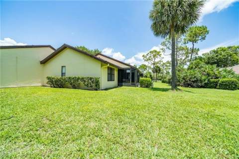 64 Macadamia Court, Royal Palm Beach FL - photo 7 of 10
