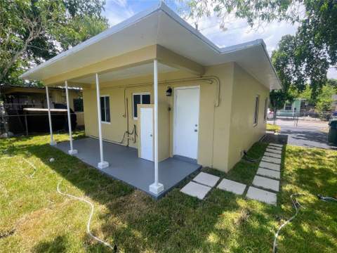712 NW 17th Avenue, Fort Lauderdale FL - photo 6 of 24