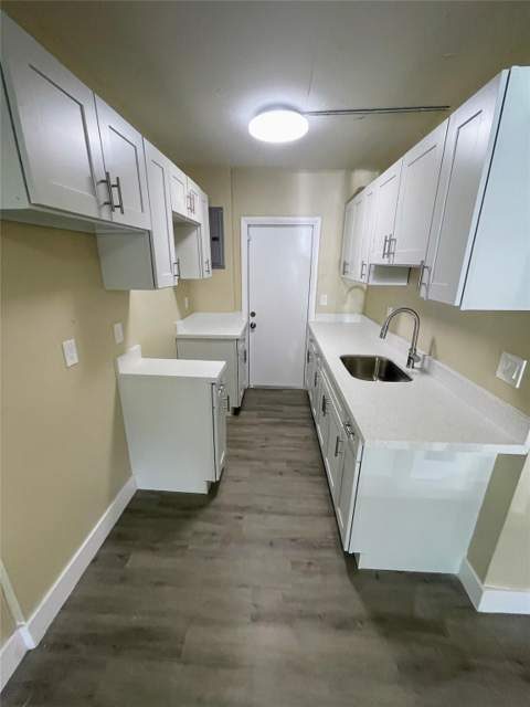 712 NW 17th Avenue, Fort Lauderdale FL - photo 11 of 24