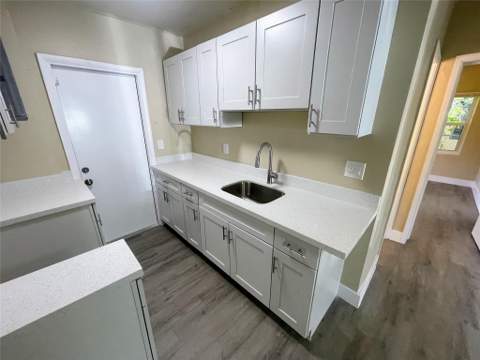 712 NW 17th Avenue, Fort Lauderdale FL - photo 12 of 24