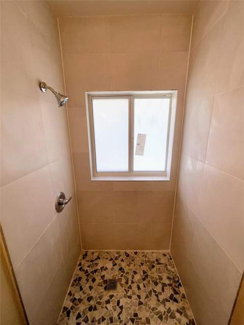 712 NW 17th Avenue, Fort Lauderdale FL - photo 17 of 24